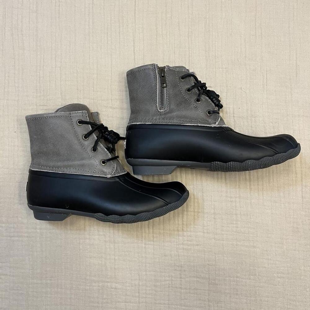 Sperry Saltwater Duck Boots! Size: Women’s 7M